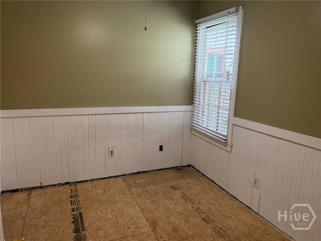 Image 10 of property listing at 545 E Macon Street, Savannah, GA 31401