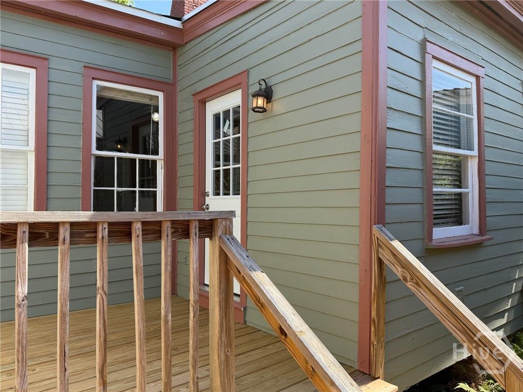 Image 16 of property listing at 545 E Macon Street, Savannah, GA 31401