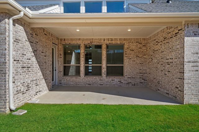 940 Pelotazo Avenue, Fort Worth, TX 76247