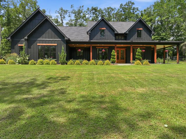7451 Sleepy Hollow Rd, Fairview, TN 37062