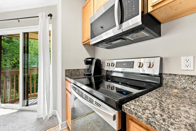 132 New Kent Place, Cary, NC 27511