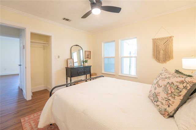 2853 Lawnview St, Corpus Christi, TX 78404