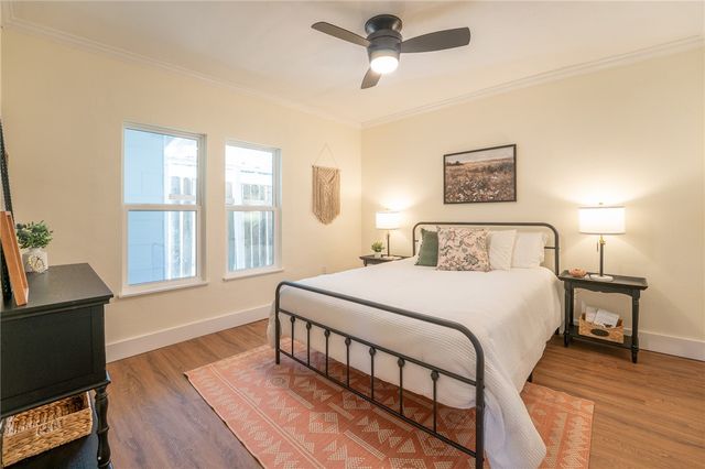 2853 Lawnview St, Corpus Christi, TX 78404