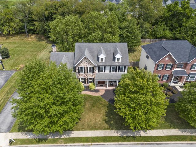 27 CAMERON CT, Exton, PA 19341