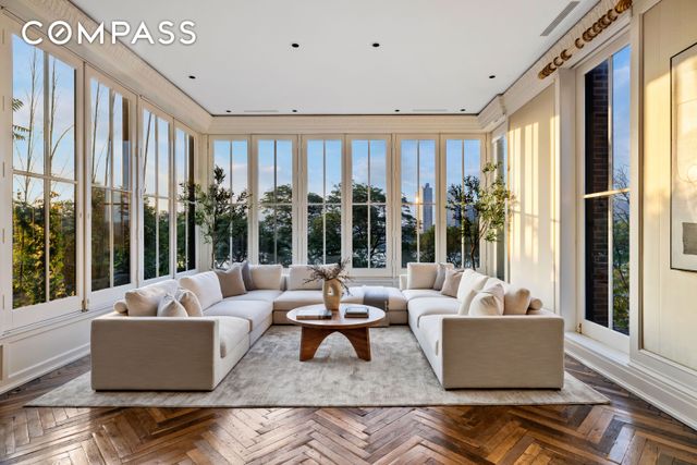 21 Beekman Place, New York City, NY 10022