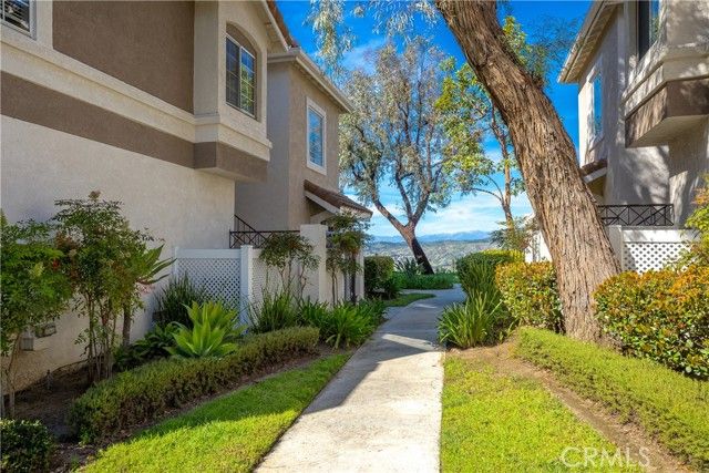 8047 E Sandstone Drive, Anaheim, CA 92808