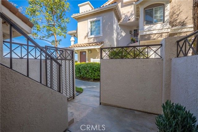 8047 E Sandstone Drive, Anaheim, CA 92808