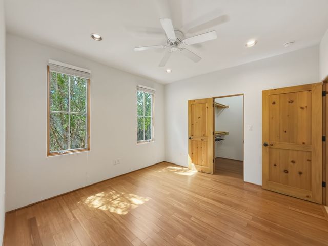 21 Calle Lemita, Santa Fe, NM 87507