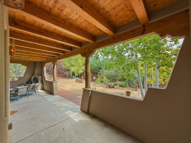 21 Calle Lemita, Santa Fe, NM 87507
