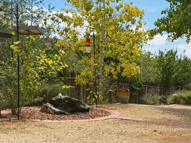 21 Calle Lemita, Santa Fe, NM 87507