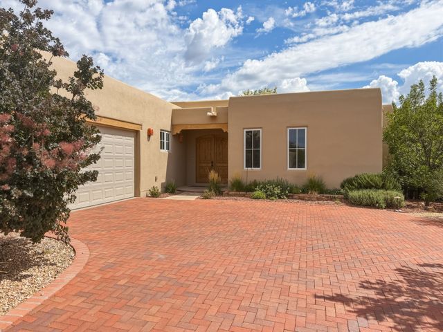 21 Calle Lemita, Santa Fe, NM 87507