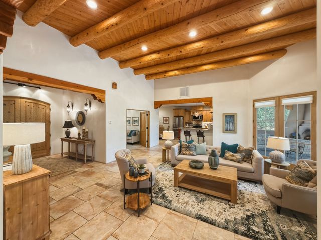 21 Calle Lemita, Santa Fe, NM 87507