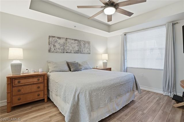 1882 TARPON BAY DR S 105, Naples, FL 34119