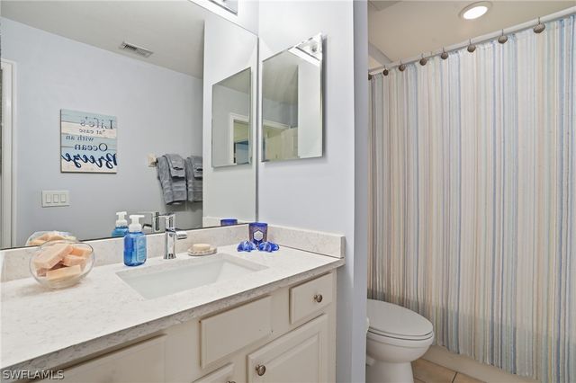 1882 TARPON BAY DR S 105, Naples, FL 34119