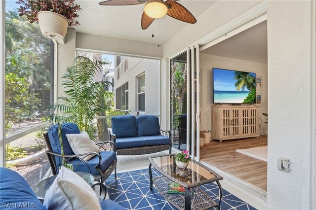 1882 TARPON BAY DR S 105, Naples, FL 34119