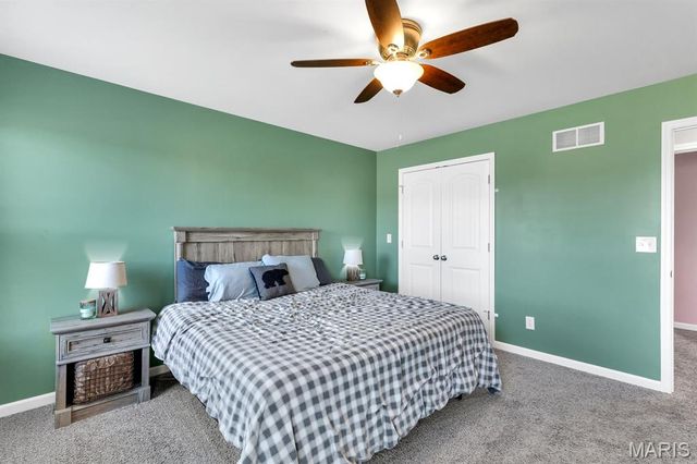 155 Williamsburg Lane, Troy, MO 63379