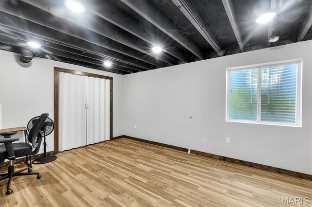 155 Williamsburg Lane, Troy, MO 63379