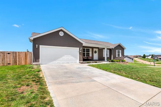 155 Williamsburg Lane, Troy, MO 63379