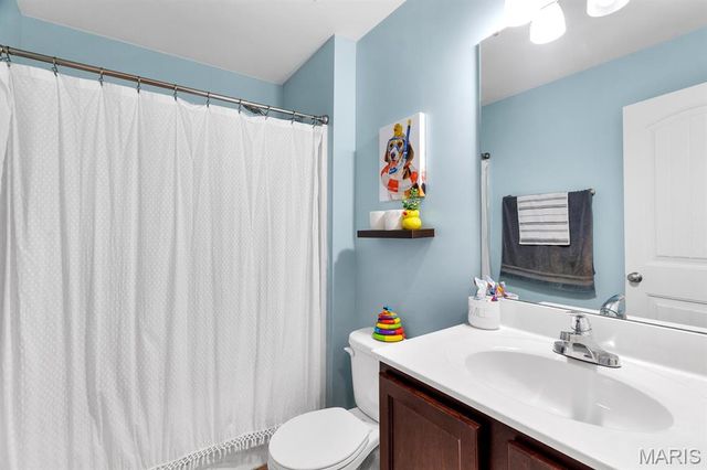 155 Williamsburg Lane, Troy, MO 63379