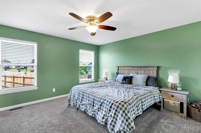 155 Williamsburg Lane, Troy, MO 63379