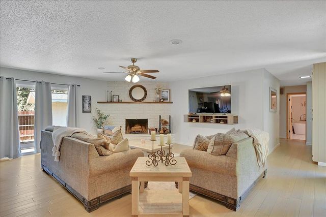 1885 Sycamore St, Gridley, CA 95948