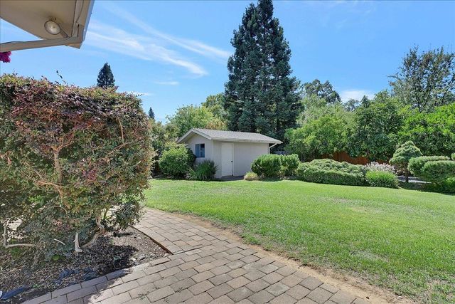 1885 Sycamore St, Gridley, CA 95948