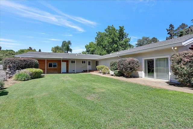 1885 Sycamore St, Gridley, CA 95948