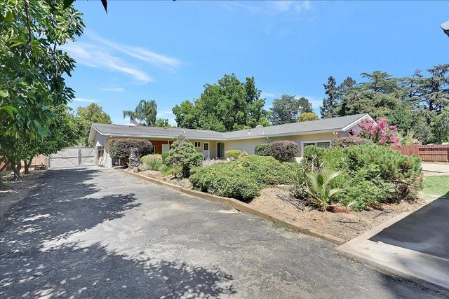 1885 Sycamore St, Gridley, CA 95948