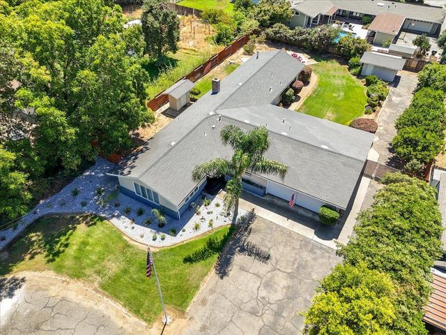 1885 Sycamore St, Gridley, CA 95948