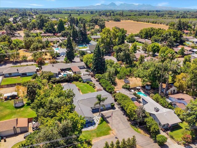 1885 Sycamore St, Gridley, CA 95948