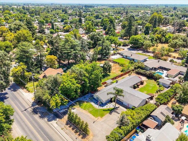 1885 Sycamore St, Gridley, CA 95948