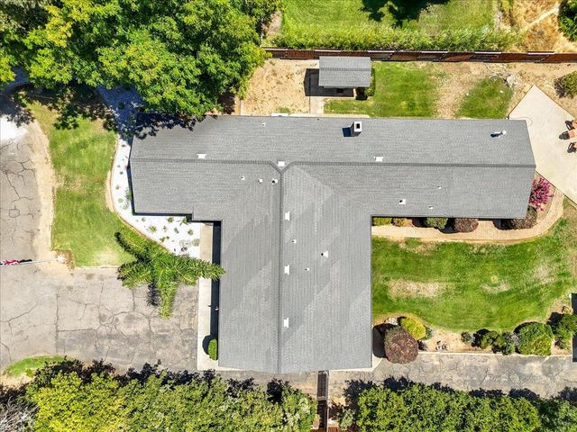 1885 Sycamore St, Gridley, CA 95948