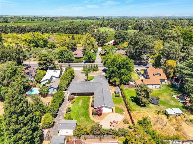 1885 Sycamore St, Gridley, CA 95948