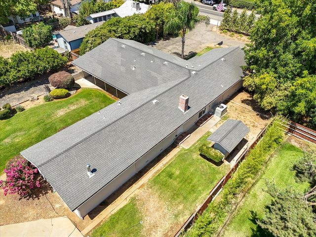 1885 Sycamore St, Gridley, CA 95948