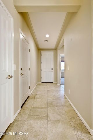 1075 N Echo Ranch Drive, Green Valley, AZ 85614