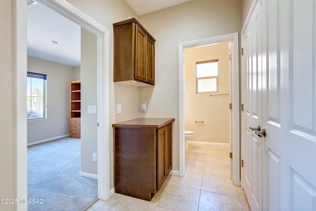 1075 N Echo Ranch Drive, Green Valley, AZ 85614