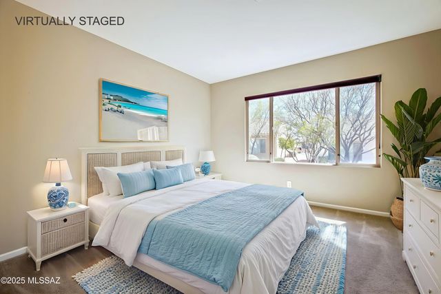 1075 N Echo Ranch Drive, Green Valley, AZ 85614