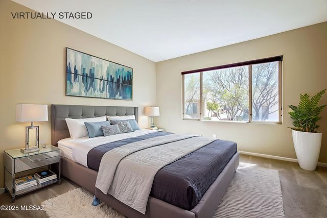 1075 N Echo Ranch Drive, Green Valley, AZ 85614