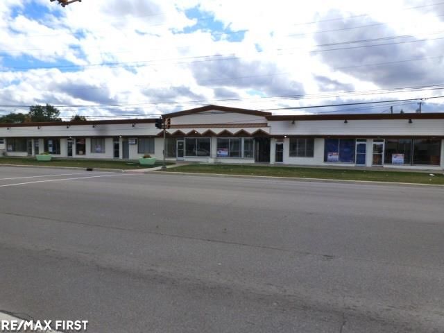 8312 12 MILE Road, Warren, MI 48093