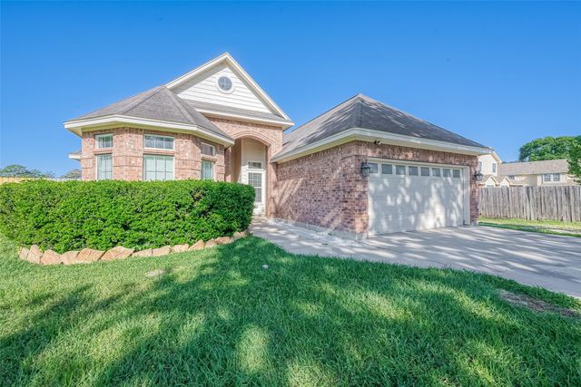 1189 Lovett Street, Tomball, TX 77375