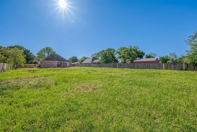 1189 Lovett Street, Tomball, TX 77375