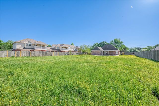 1189 Lovett Street, Tomball, TX 77375