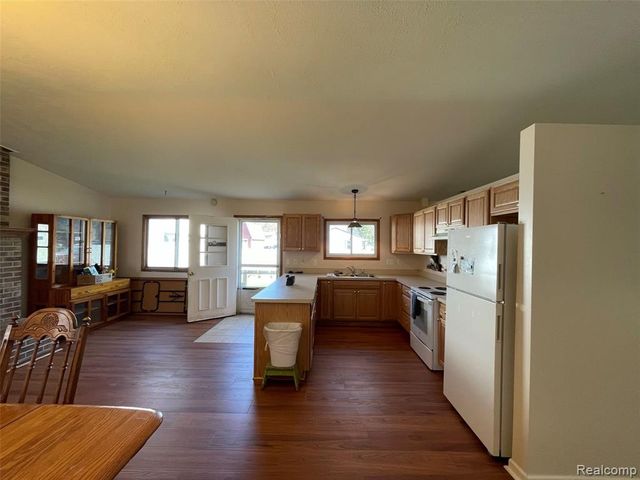 21773 Rockwell Street, Farmington Hills, MI 48336