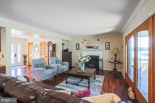 15 WOODY RD, Baltimore, MD 21221