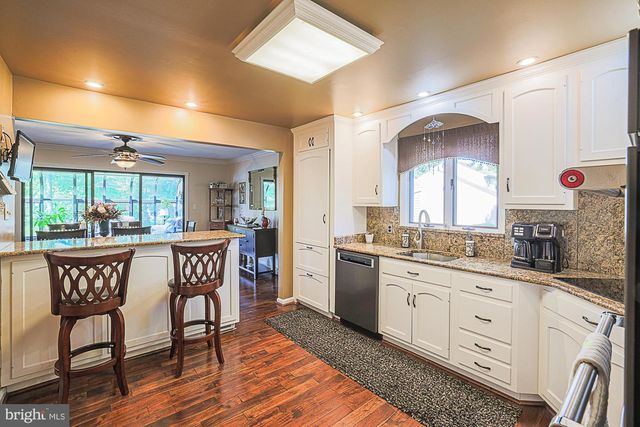 15 WOODY RD, Baltimore, MD 21221