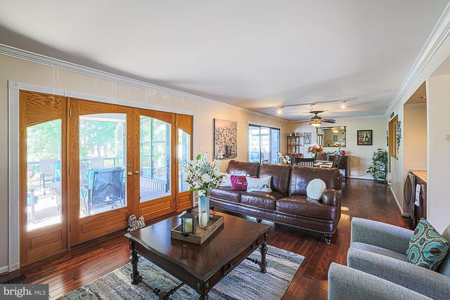 15 WOODY RD, Baltimore, MD 21221