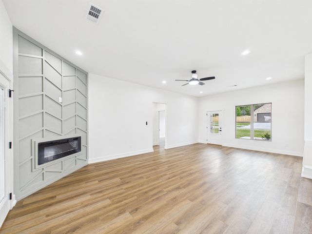 50 Ridge View Street, Vilonia, AR 72173