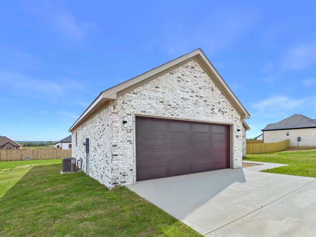 50 Ridge View Street, Vilonia, AR 72173