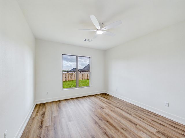 50 Ridge View Street, Vilonia, AR 72173