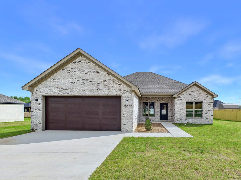 50 Ridge View Street, Vilonia, AR 72173